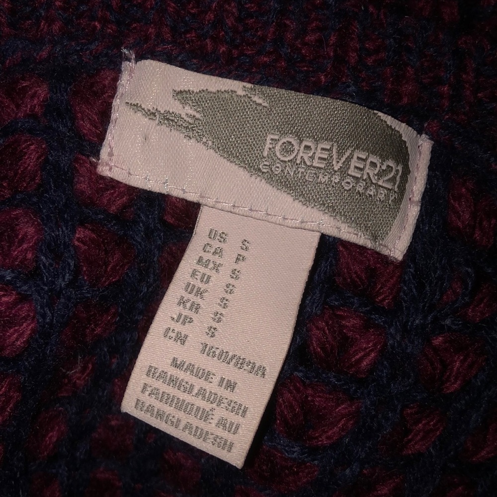 Forever21 sweater - Picture 4 of 4